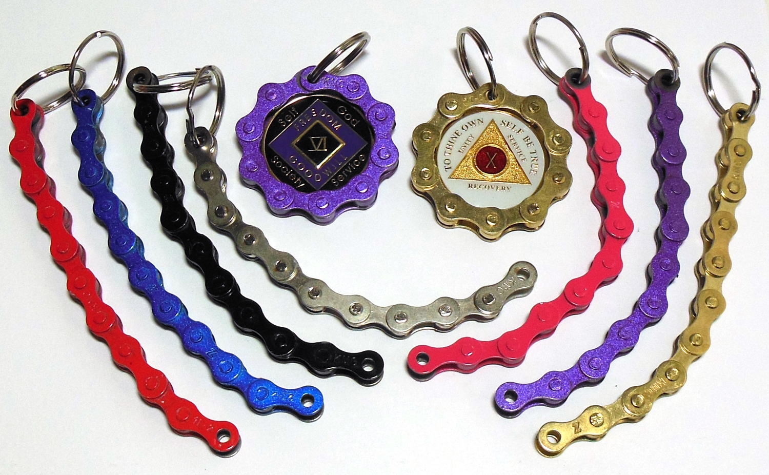 Chain Link Medallion Holder